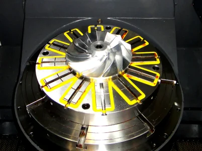 5軸加工機用永電磁チャック
